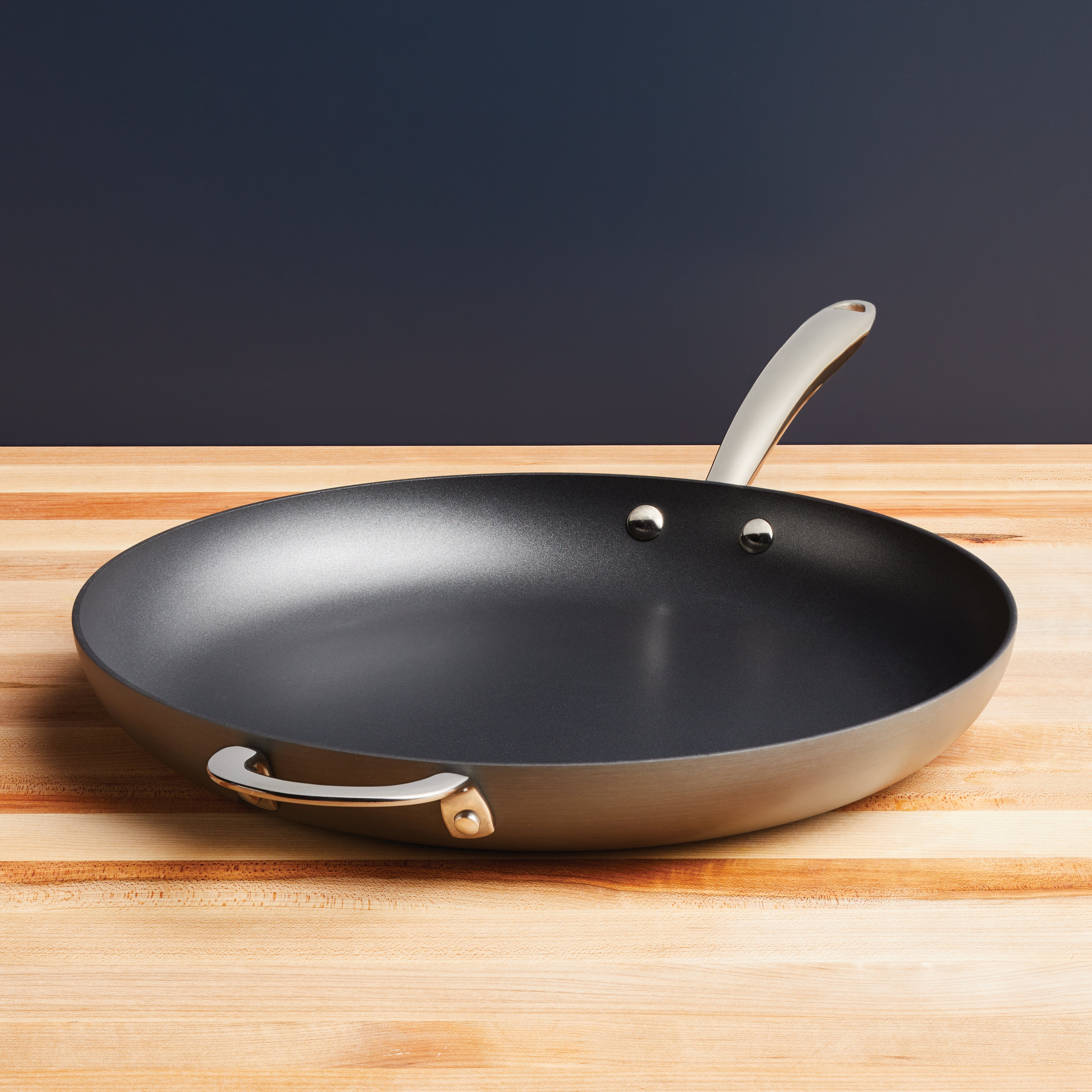 80089_RR_RHL_HA_14-in-Fry-Pan_Still-Life-jpg
